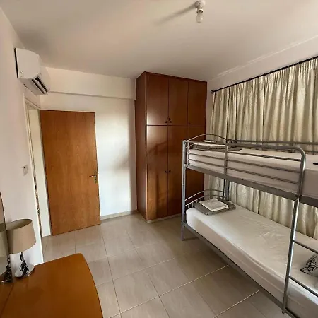Quiet 2br Flat In Appartement