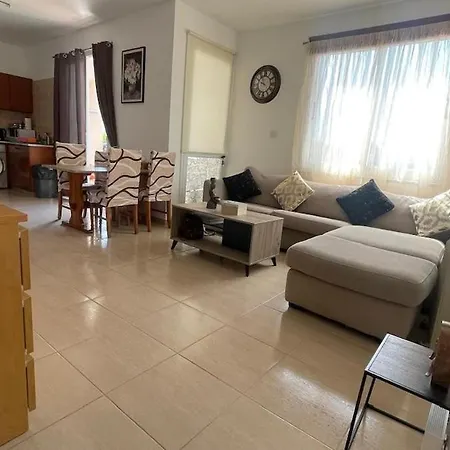 Appartement Quiet 2br Flat In *