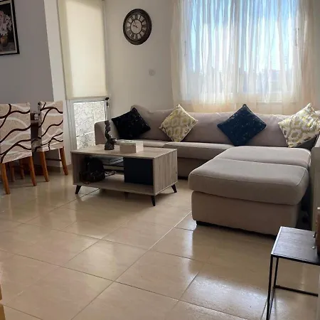 Appartement Quiet 2br Flat In