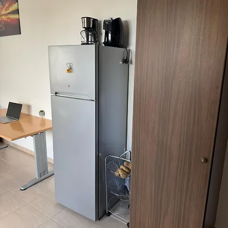 Quiet 2br Flat In Appartement Kissonerga
